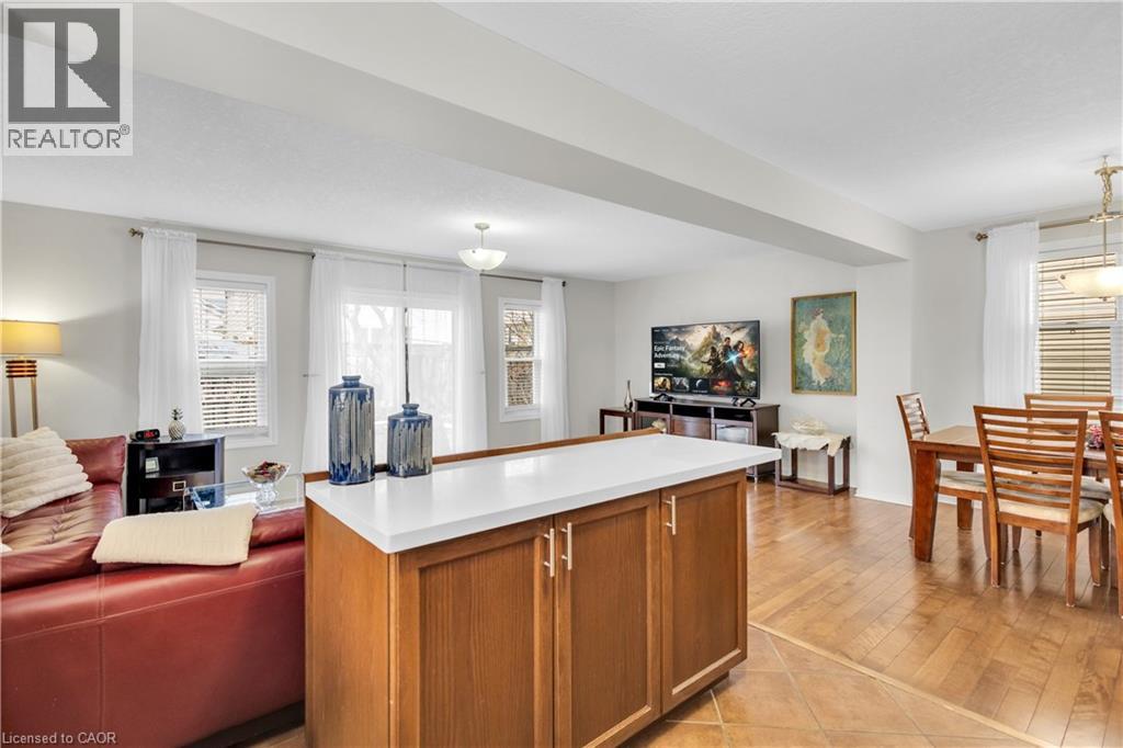 22 DAHLIA Street thumbnail 15