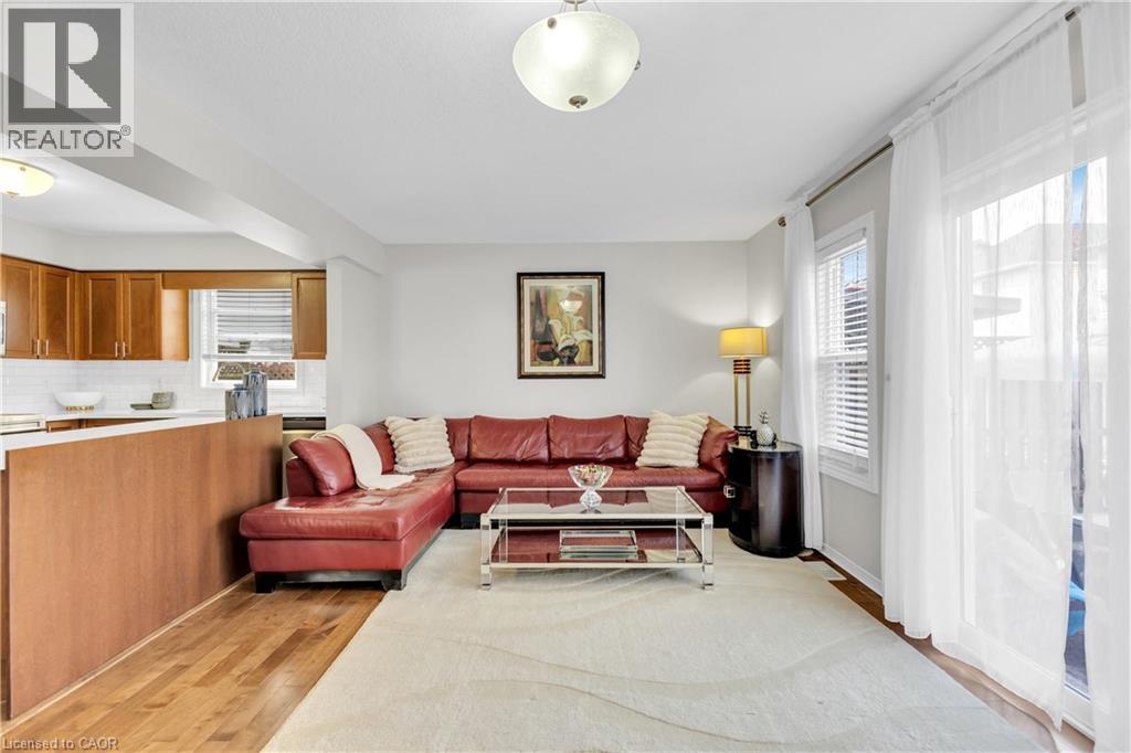 22 DAHLIA Street thumbnail 8