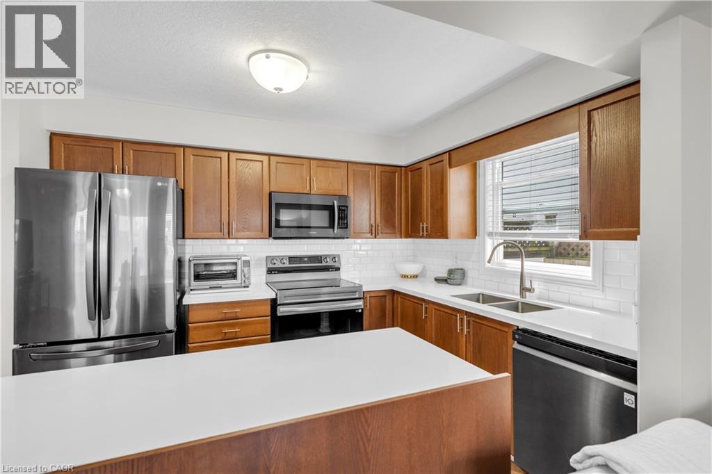 22 DAHLIA Street thumbnail 13