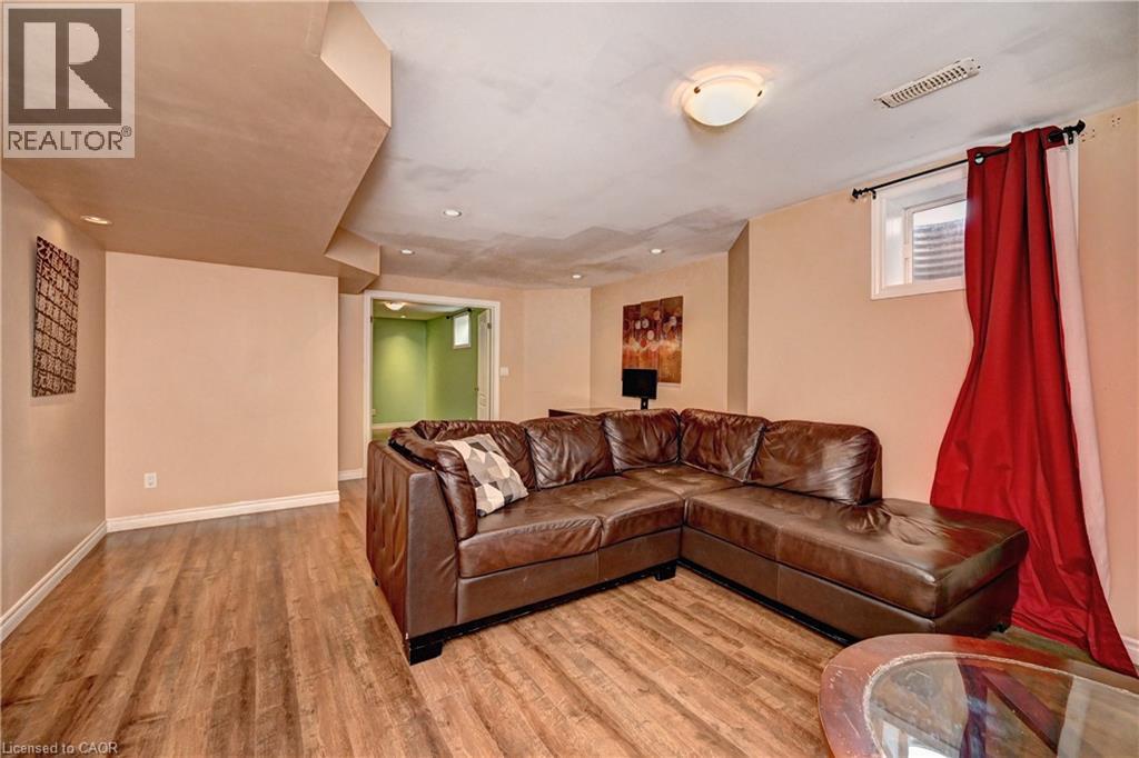 48 OSGOODE Street thumbnail 31