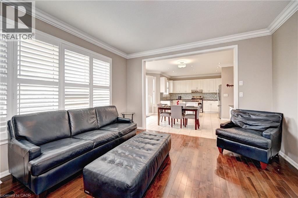 48 OSGOODE Street thumbnail 9