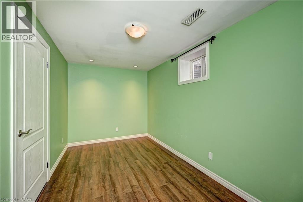 48 OSGOODE Street thumbnail 35