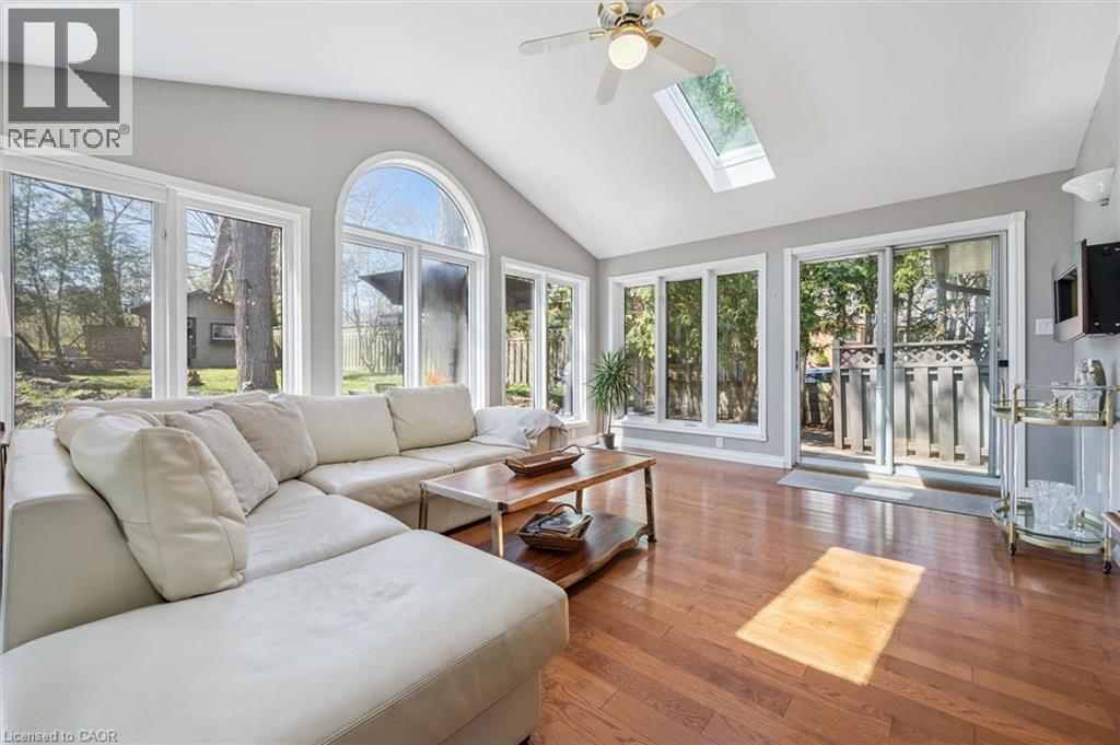 47 HILLCREST Lane thumbnail 14