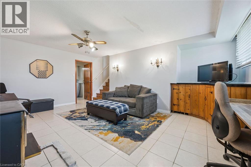 47 HILLCREST Lane thumbnail 29