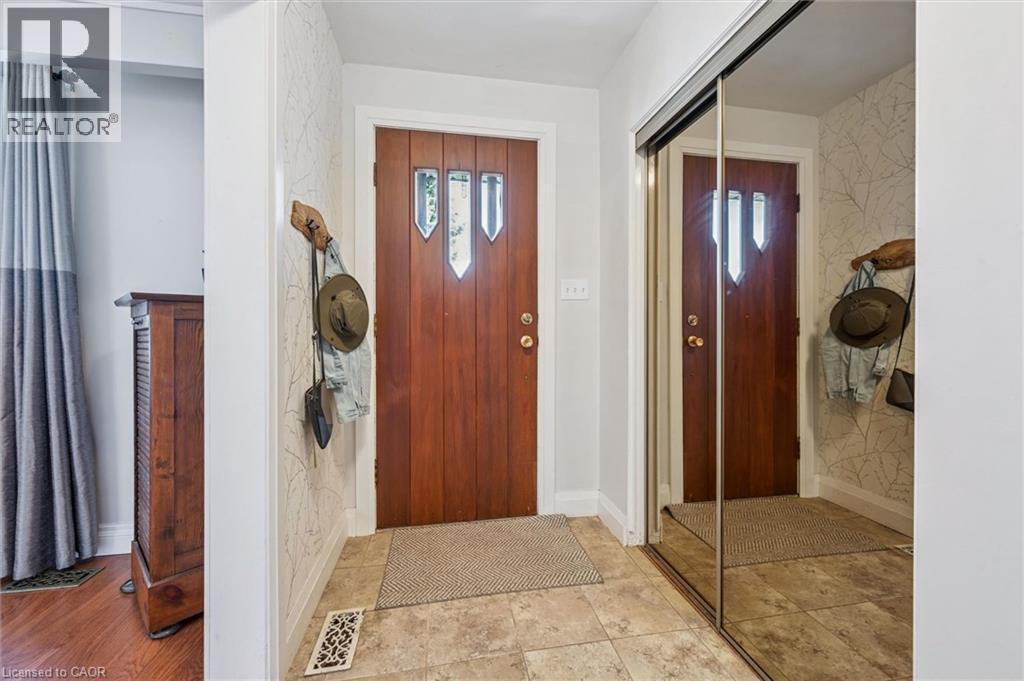 47 HILLCREST Lane thumbnail 4