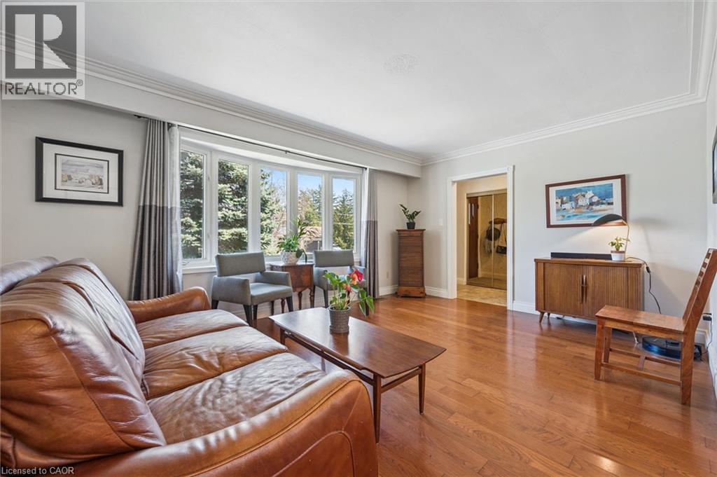 47 HILLCREST Lane thumbnail 7