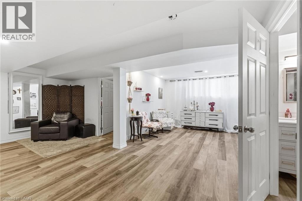 96 STAMFORD Street thumbnail 36