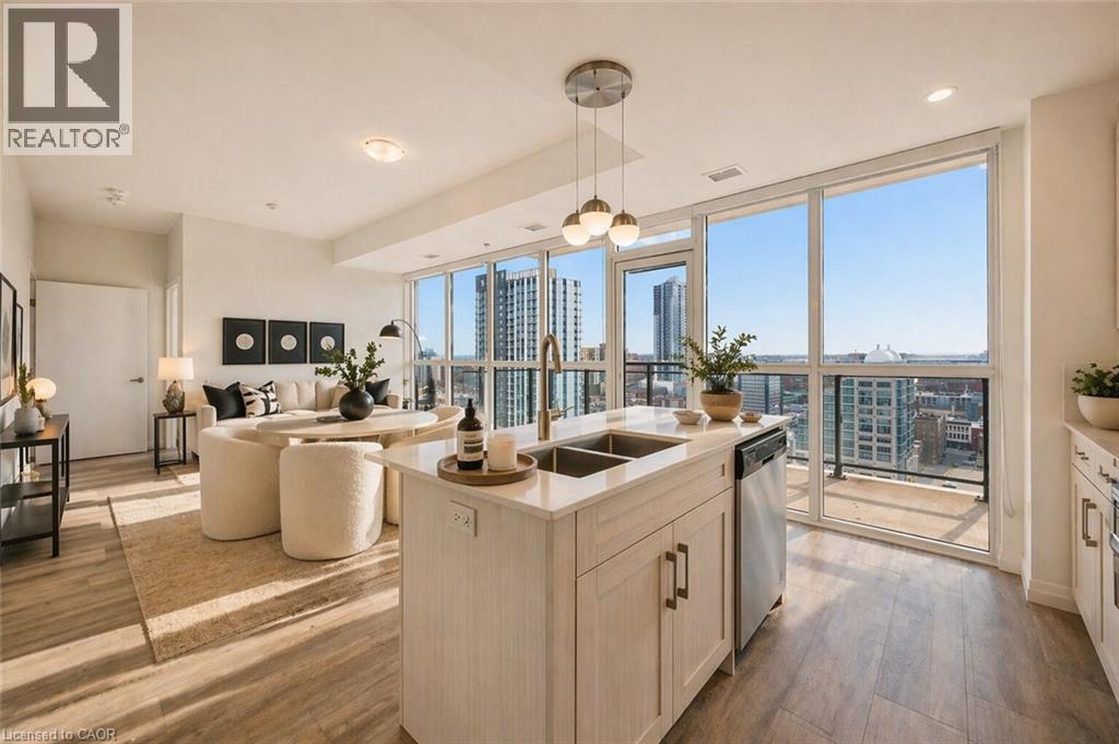 60 CHARLES Street W Unit# 1902 thumbnail 11