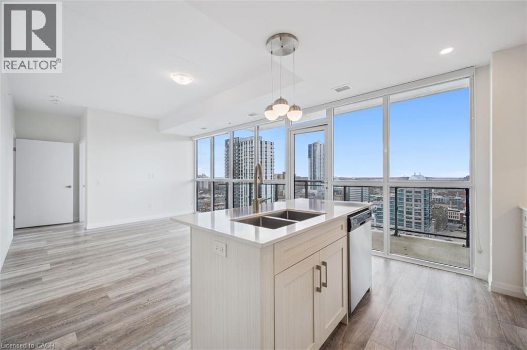 60 CHARLES Street W Unit# 1902 thumbnail 12