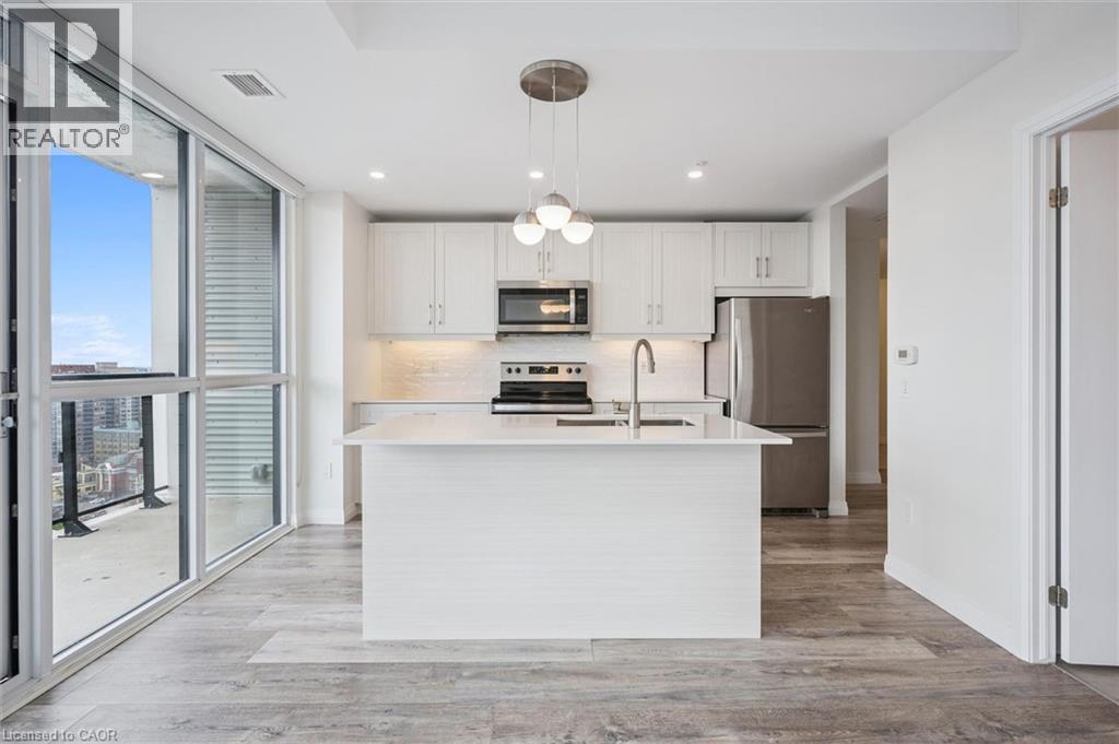 60 CHARLES Street W Unit# 1902 thumbnail 15