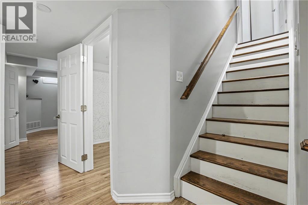 60 POSTMASTER Drive thumbnail 27