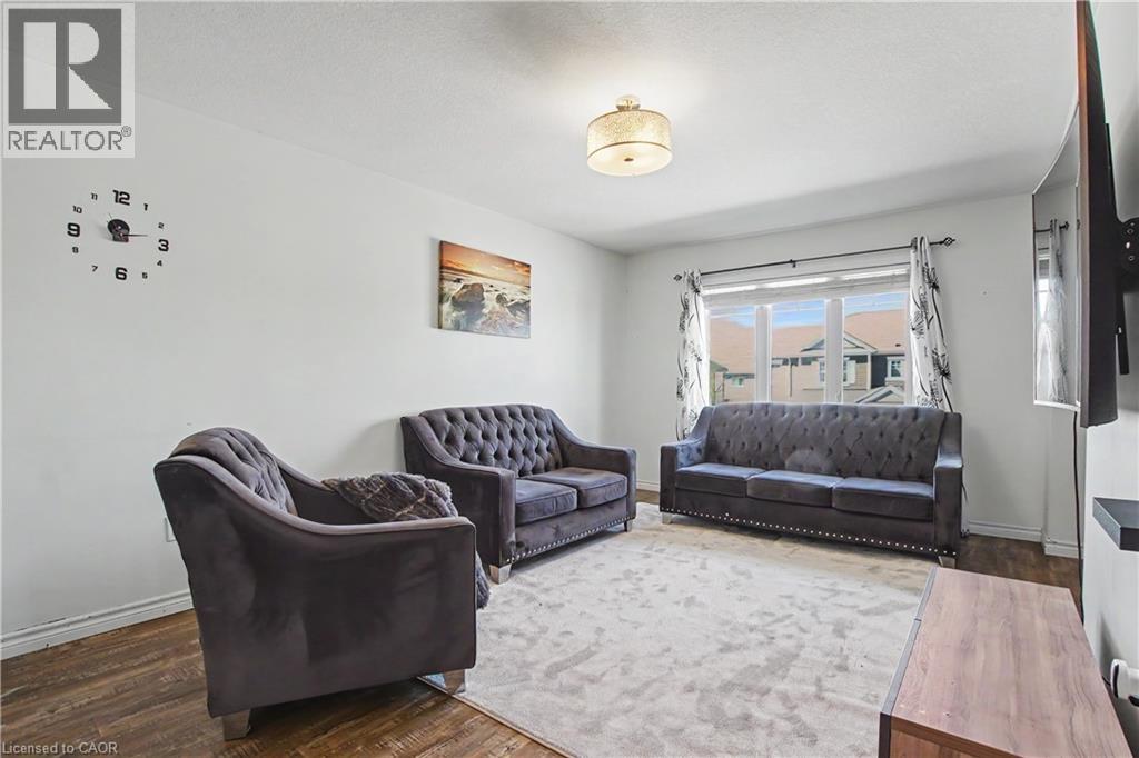 60 POSTMASTER Drive thumbnail 15