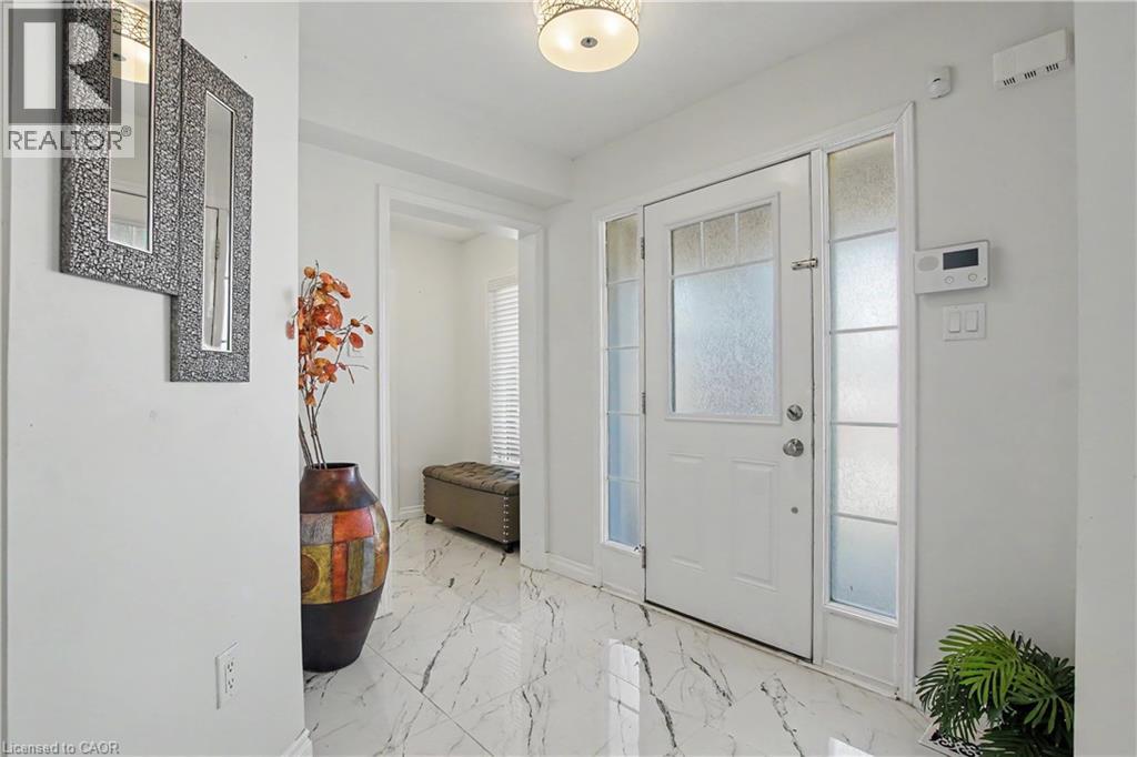 60 POSTMASTER Drive thumbnail 5