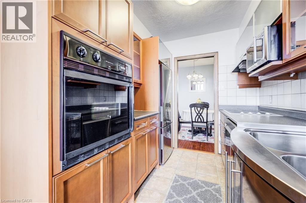 81 CHURCH Street Unit# 1406 thumbnail 10