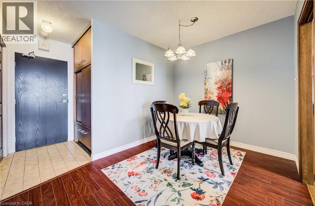 81 CHURCH Street Unit# 1406 thumbnail 8