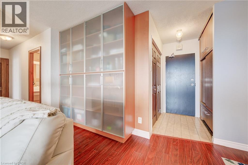 81 CHURCH Street Unit# 1406 thumbnail 24