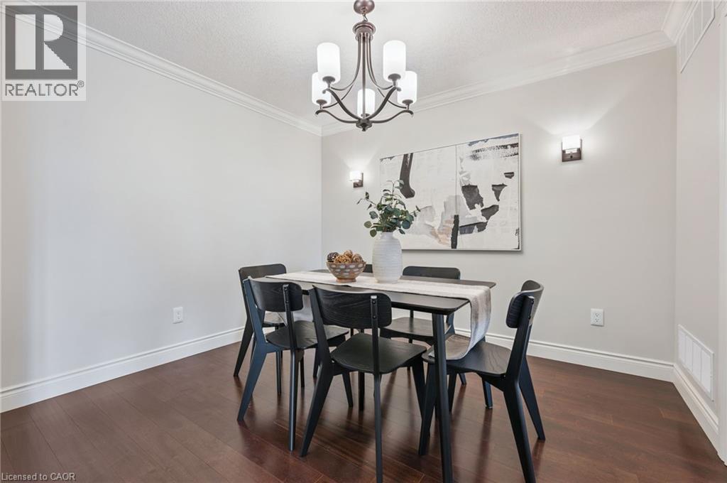 265 WESTCOURT Place Unit# 1010 thumbnail 15