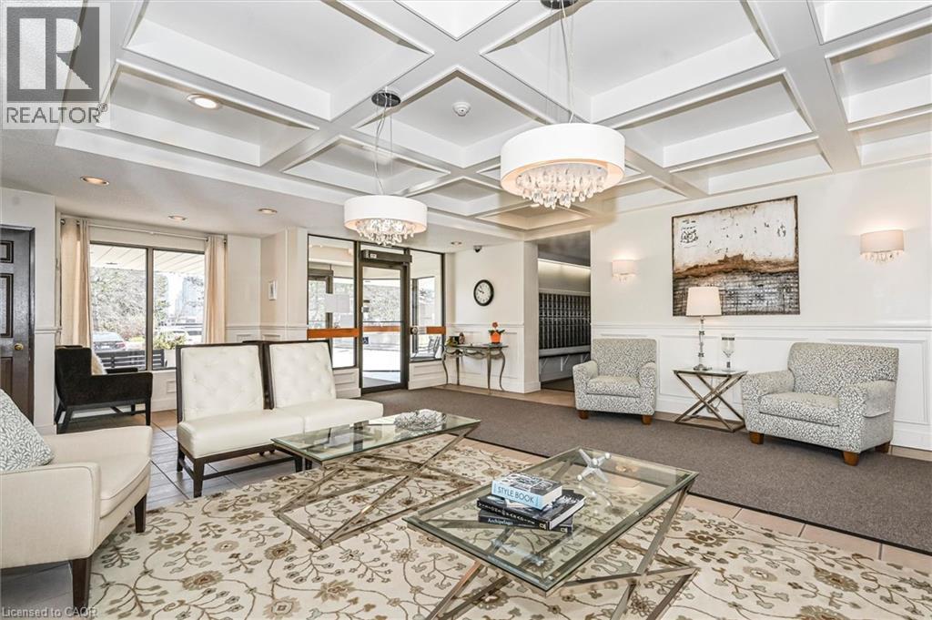 265 WESTCOURT Place Unit# 1010 thumbnail 32