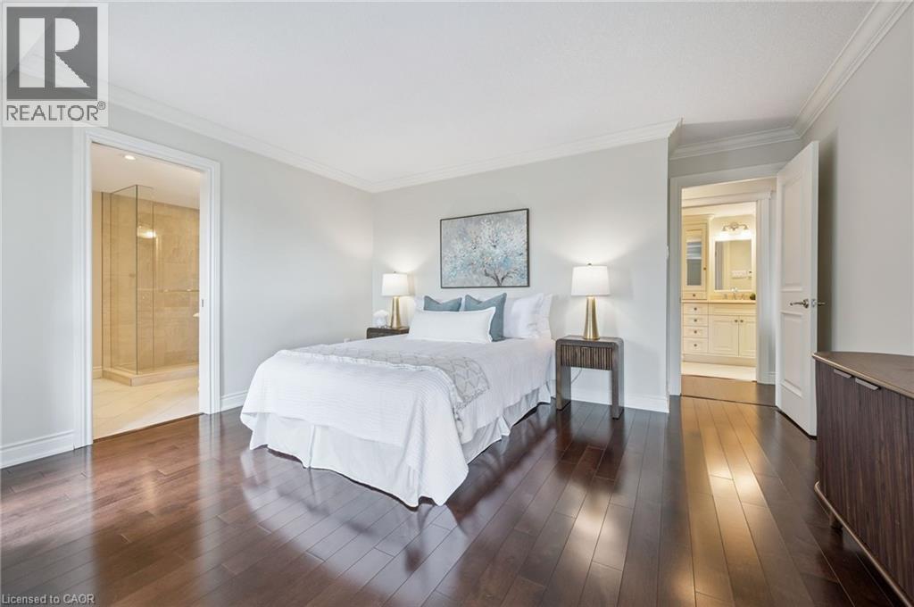 265 WESTCOURT Place Unit# 1010 thumbnail 23