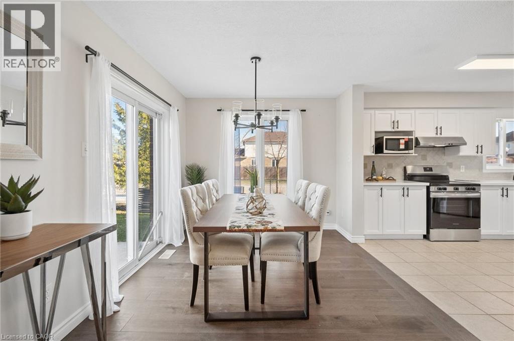 649 DOON SOUTH Drive thumbnail 18