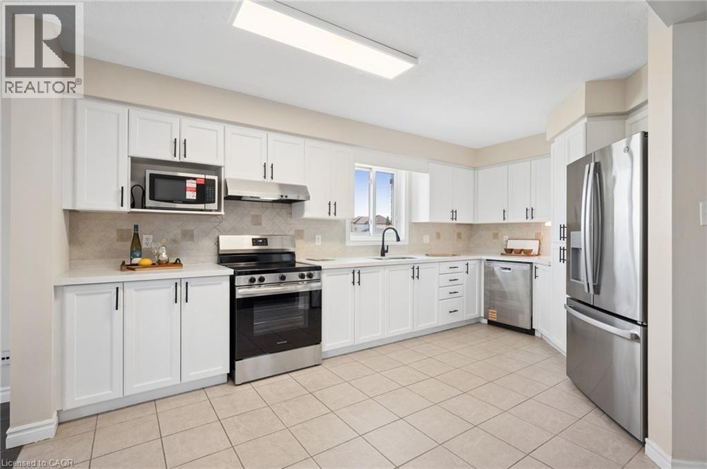 649 DOON SOUTH Drive thumbnail 13