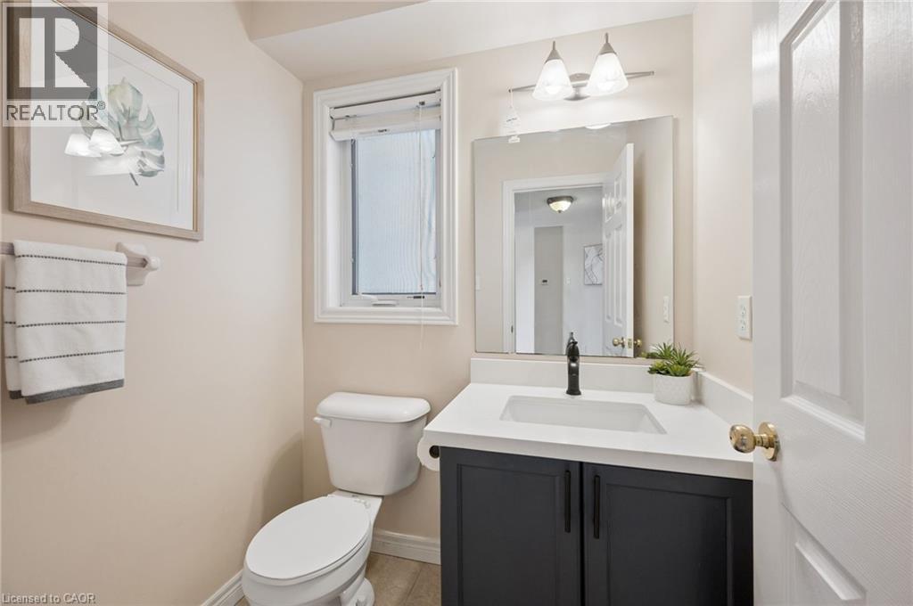 649 DOON SOUTH Drive thumbnail 19