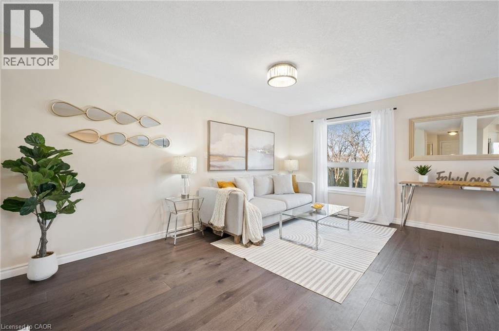 649 DOON SOUTH Drive thumbnail 9