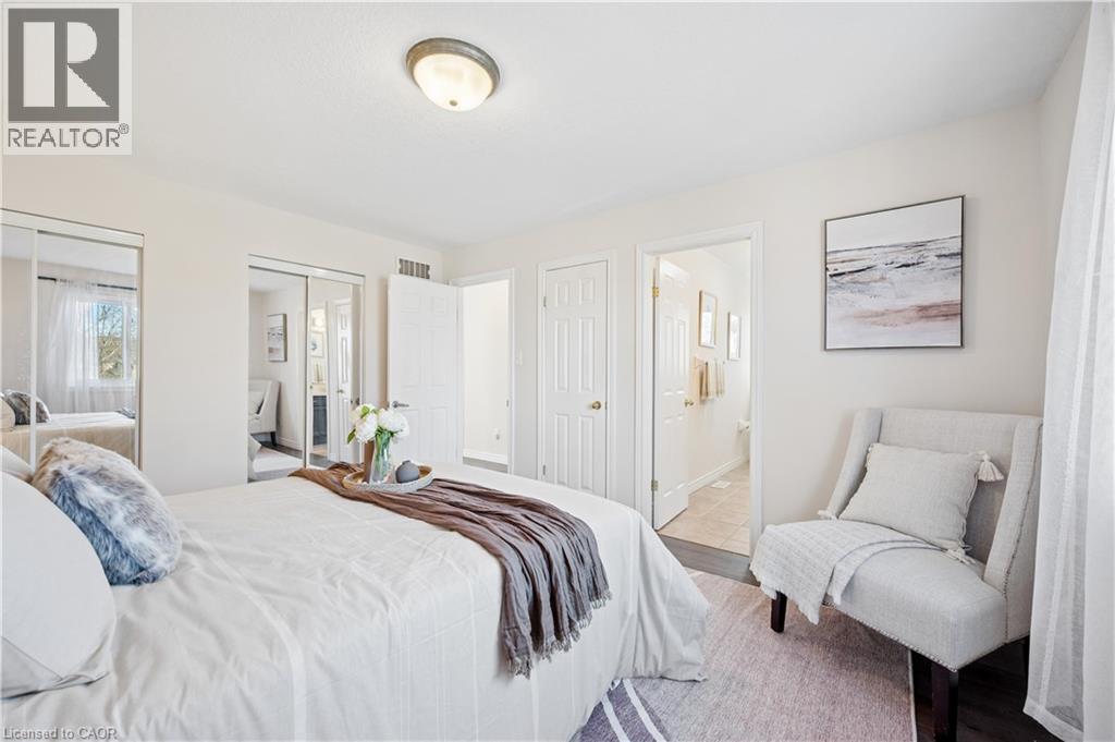 649 DOON SOUTH Drive thumbnail 21