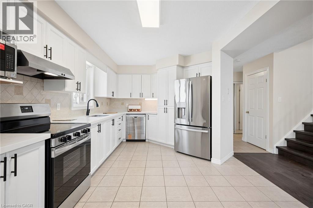 649 DOON SOUTH Drive thumbnail 14