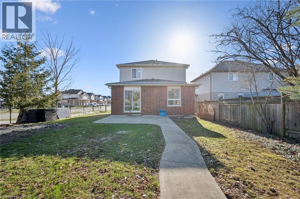 649 DOON SOUTH Drive thumbnail 38