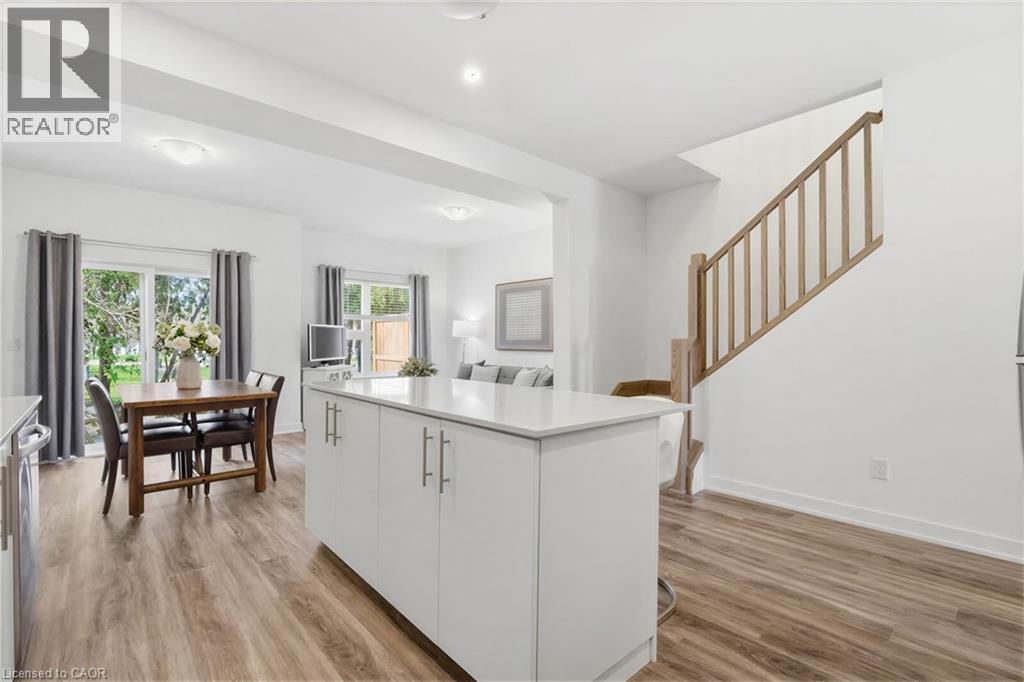 110 FERGUS Avenue Unit# 22 thumbnail 11