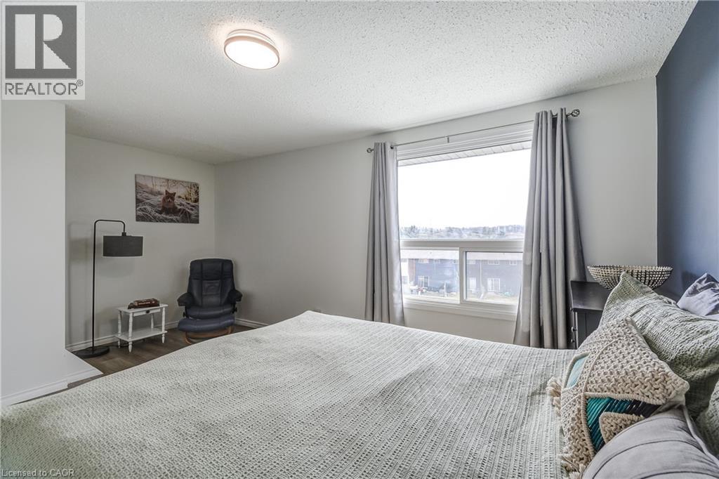 135 S CHALMERS Street S Unit# 18 thumbnail 24