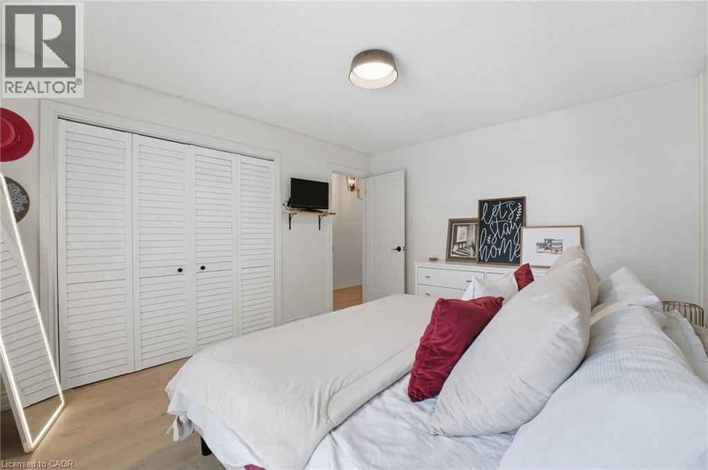 104 CINDY Avenue thumbnail 14