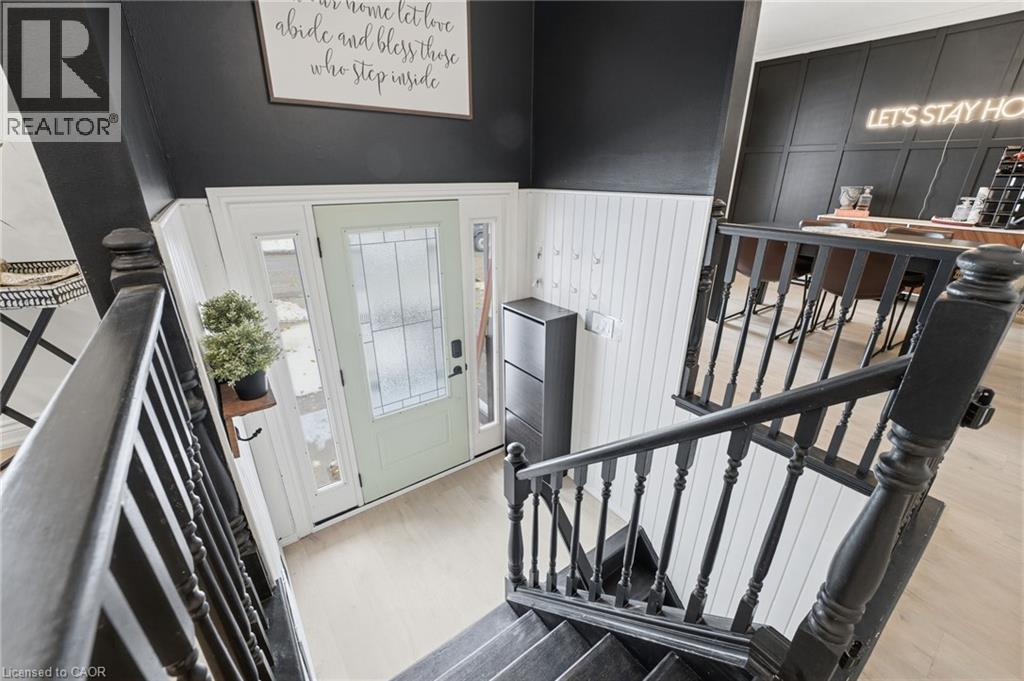 104 CINDY Avenue thumbnail 4