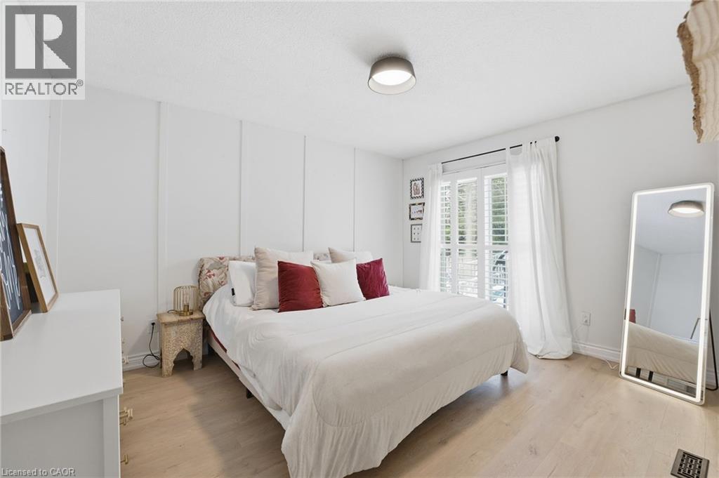 104 CINDY Avenue thumbnail 13