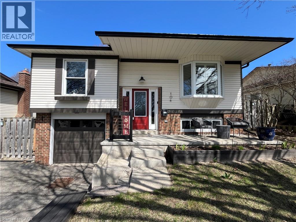 104 CINDY Avenue thumbnail 2