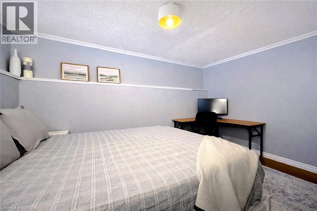 104 CINDY Avenue thumbnail 23