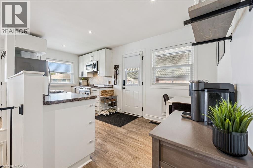 1339 LYDIA Street thumbnail 10