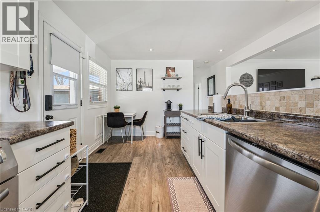 1339 LYDIA Street thumbnail 13