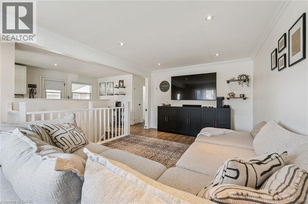 1339 LYDIA Street thumbnail 8