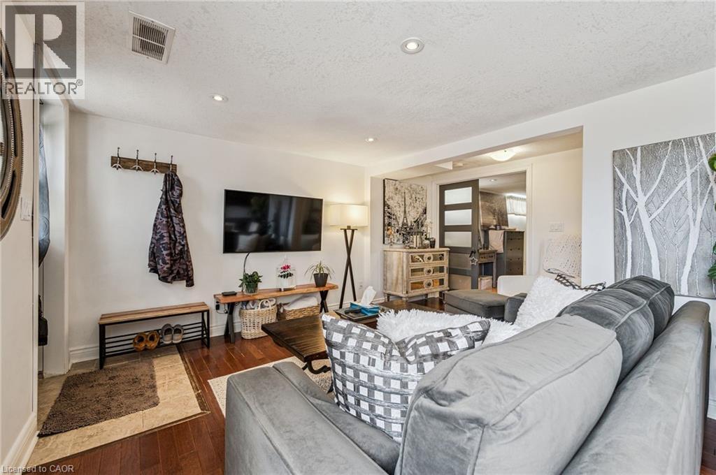 1339 LYDIA Street thumbnail 23