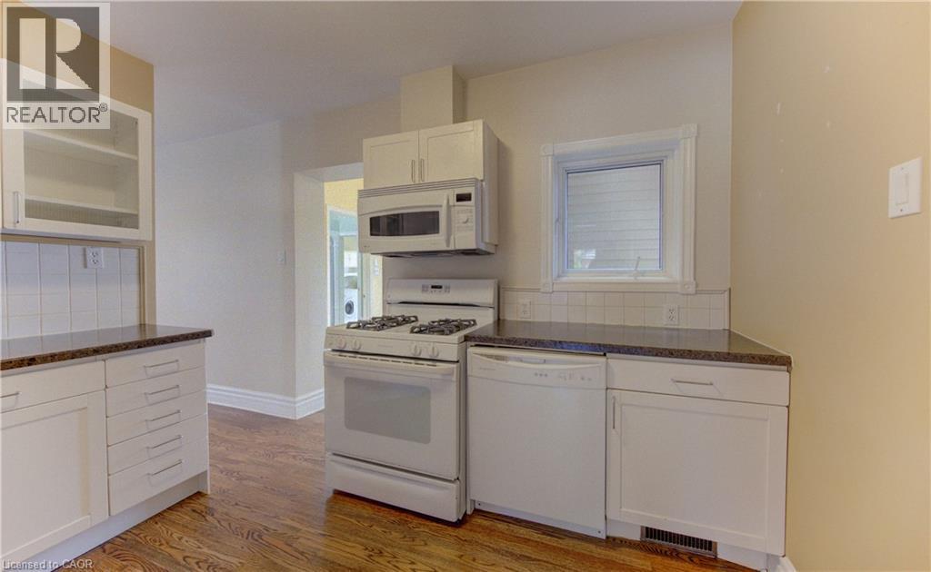 163 BINSCARTH Road thumbnail 14