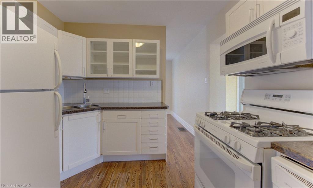 163 BINSCARTH Road thumbnail 15