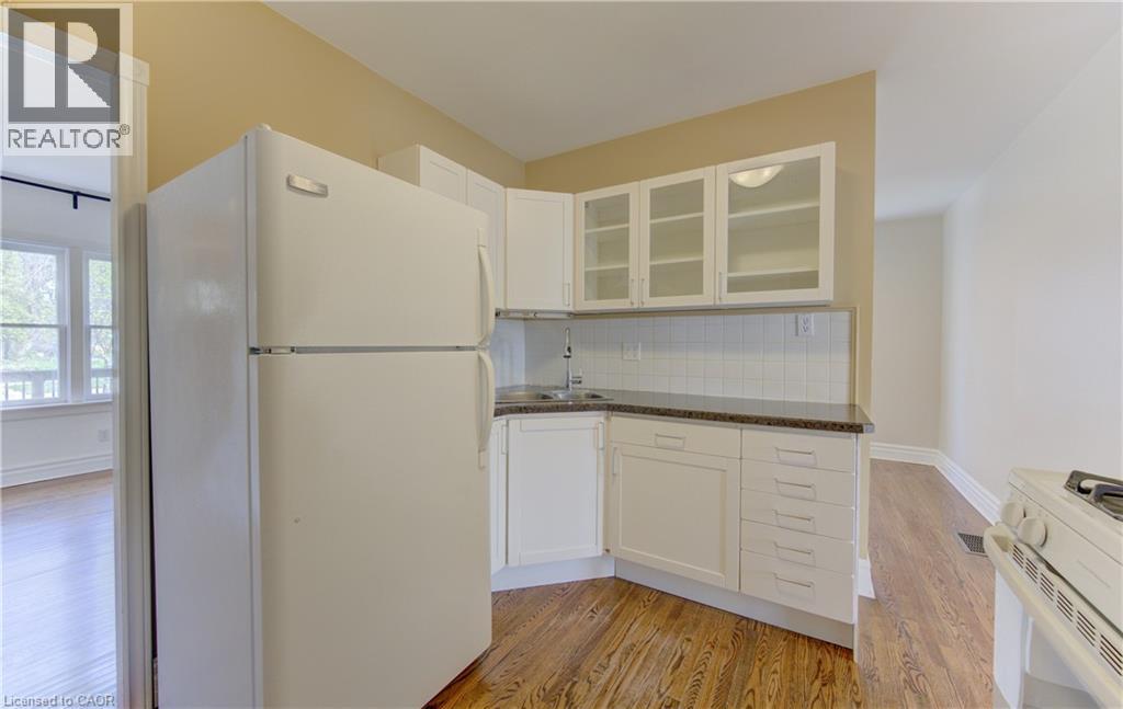 163 BINSCARTH Road thumbnail 16