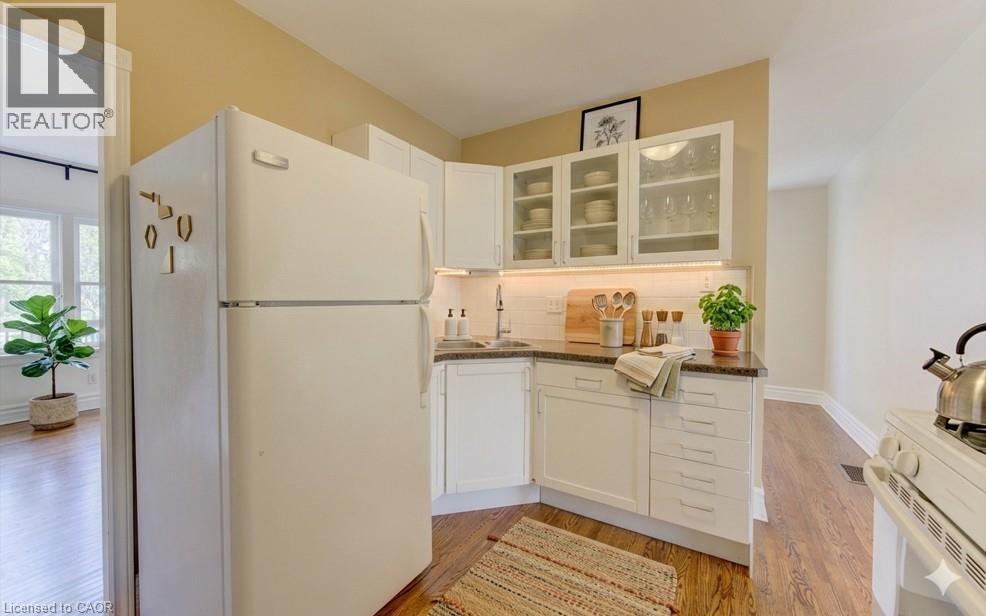 163 BINSCARTH Road thumbnail 17