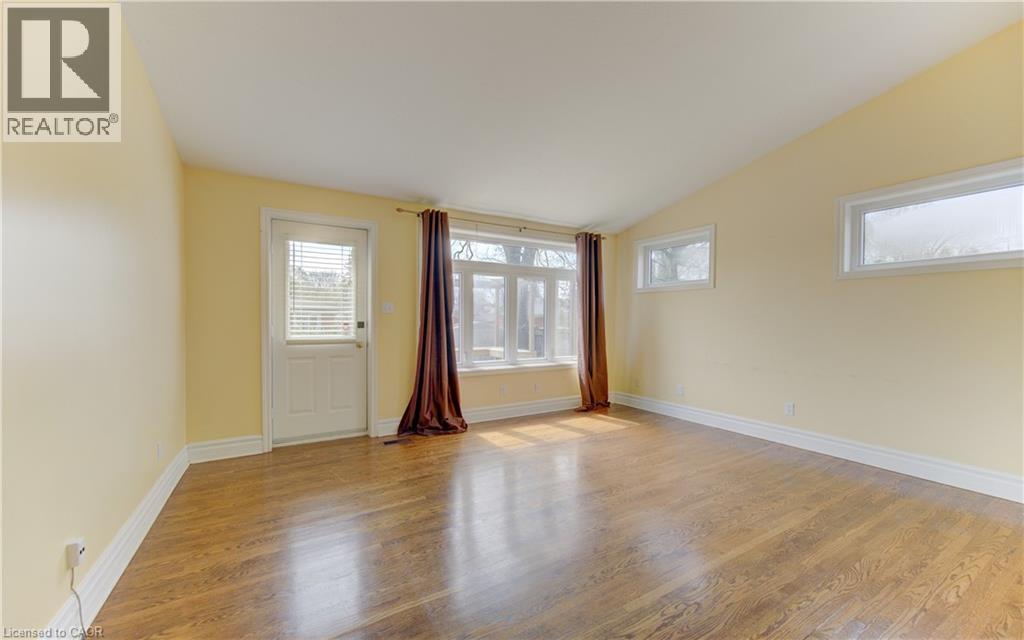 163 BINSCARTH Road thumbnail 18