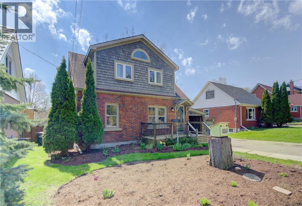 163 BINSCARTH Road thumbnail 3