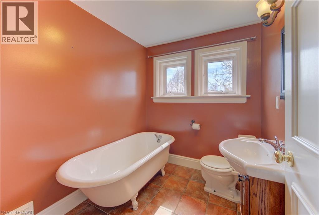 163 BINSCARTH Road thumbnail 33