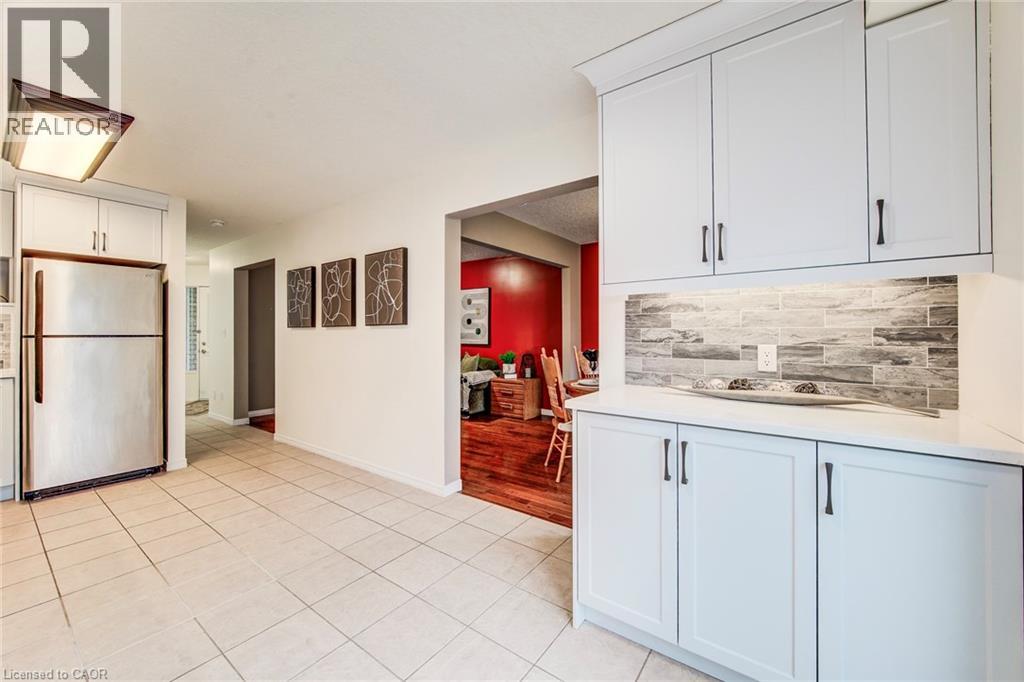 90 UDVARI Crescent thumbnail 19