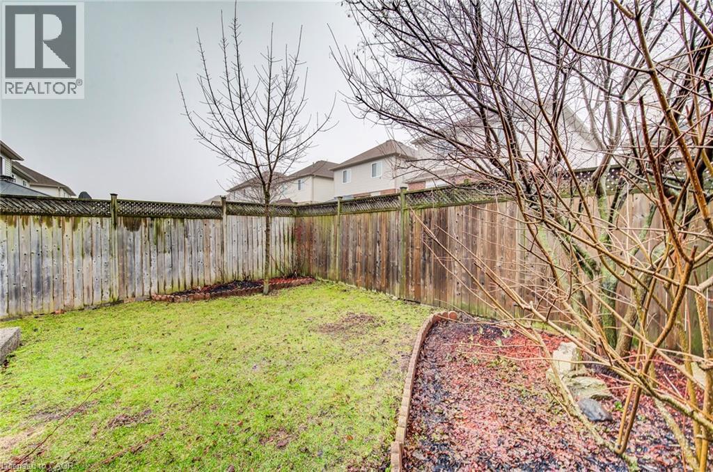 90 UDVARI Crescent thumbnail 45